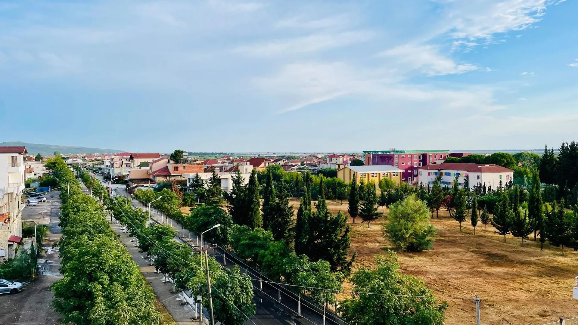 Divjaka Apartments 2 - City Center